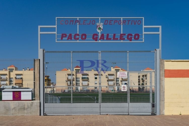 COMPLEJO DEPORTIVO PACO GALLEGO DE PUERTO REAL 