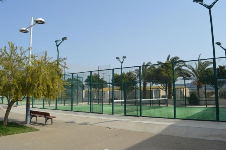 CLUB DE TENIS PULPÍ EN EL PARQUE PERIURBANO