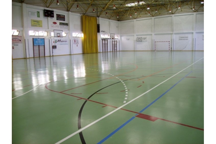 https://www.google.com/maps/place/Complejo+Polideportivo+de+Quart+de+Poblet/@39.4805358,-0.445883,15z/data=!4m8!1m2!2m1!1sPABELL%C3%93N+CUBIERTO+MUNICIPAL+DE+QUART+DE+POBLET!3m4!1s0x0:0x4f6bd64d26b0e861!8m2!3d39.4815205!4d-0.4347861