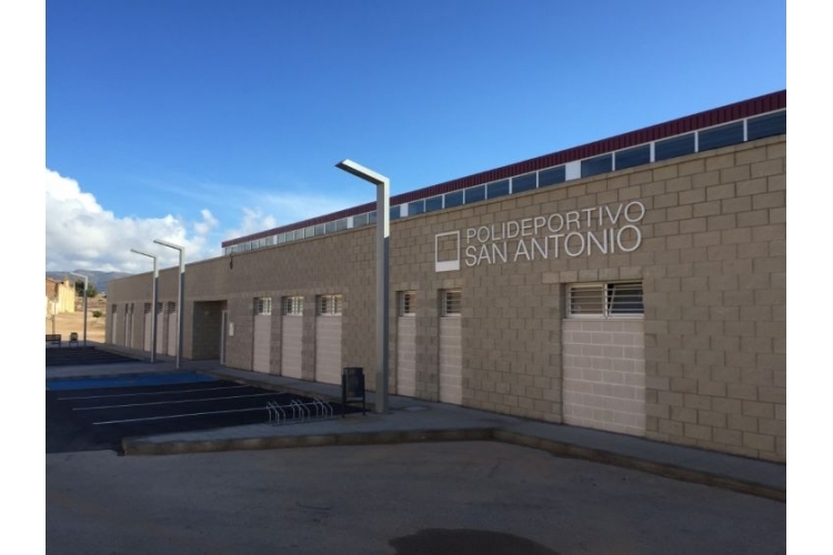 PABELLÓN POLIDEPORTIVO SAN ANTONIO DE REQUENA