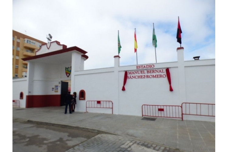 ESTADIO MUNICIPAL MANUEL BERNAL SÁNCHEZ-ROMERO DE ROTA