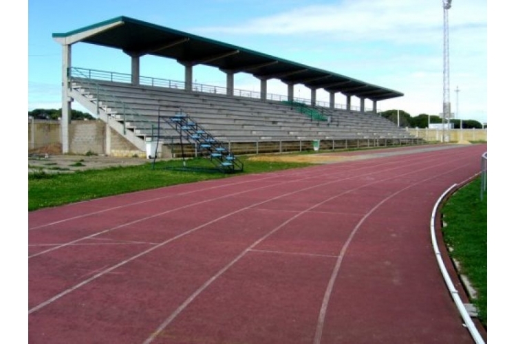 ESTADIO MUNICIPAL ALCALDE NAVARRO FLORES DE ROTA