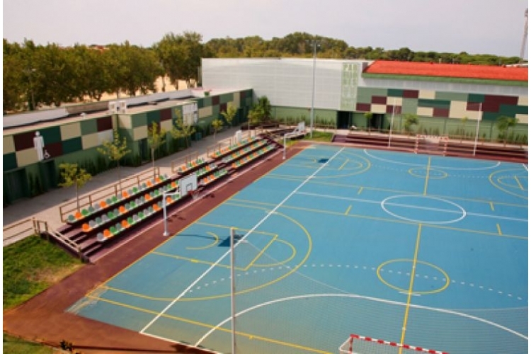 POLIDEPORTIVO MUNICIPAL ANTONIO BARRIENTO 