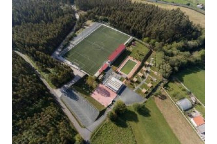 Campo de fútbol de San Sadurniño