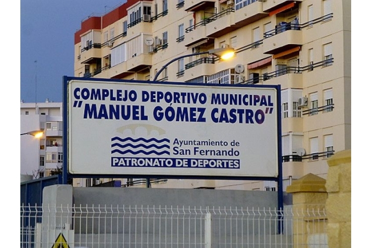 COMPLEJO DEPORTIVO MUNICIPAL MANUEL GÓMEZ CASTRO DE SAN FERNANDO 