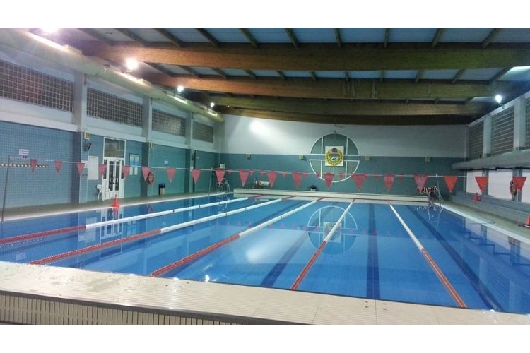 PISCINA CUBIERTA LA MAGDALENA DE SAN FERNANDO