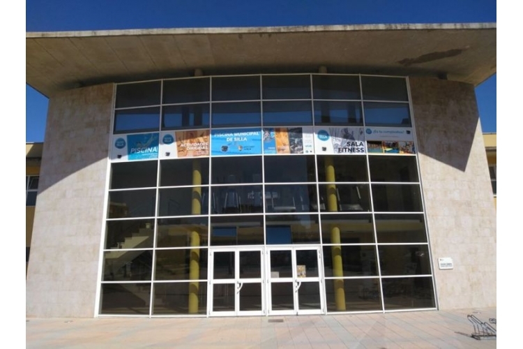PISCINA COBERTA MUNICIPAL DE SILLA