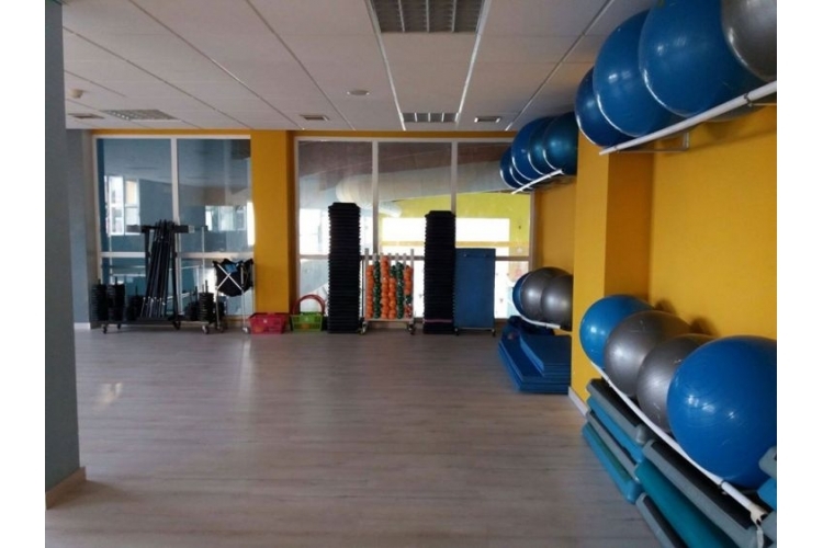 PISCINA COBERTA MUNICIPAL DE SILLA