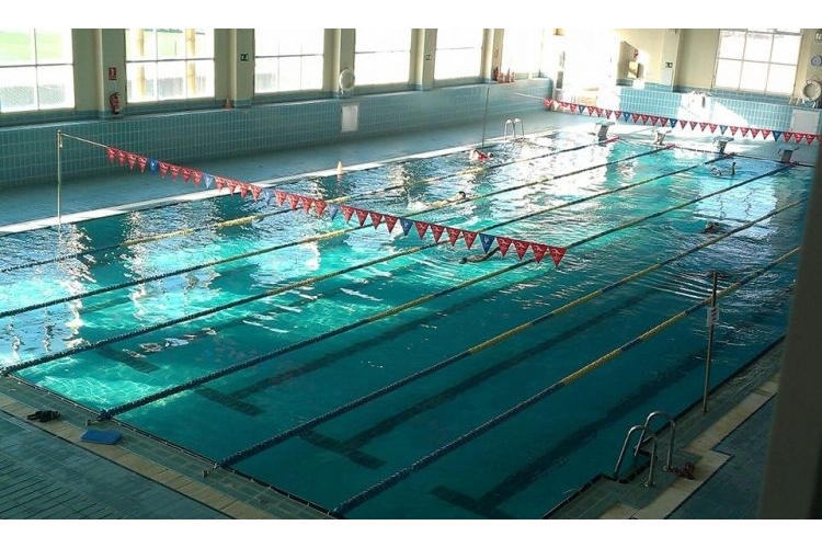 PISCINA COBERTA MUNICIPAL DE SUECA