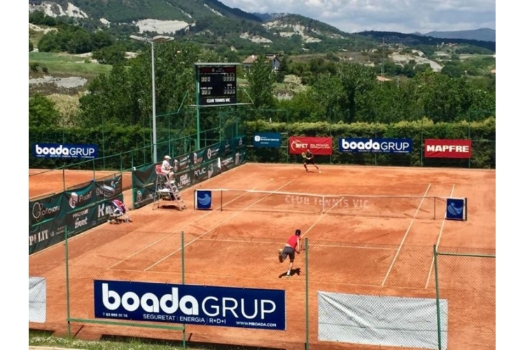 CLUB TENNIS VIC