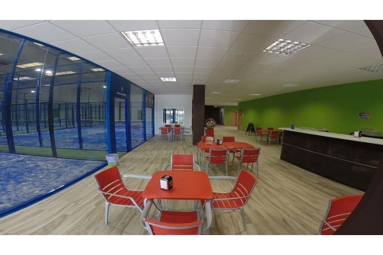 PÀDEL INDOOR TORREDEMBARRA