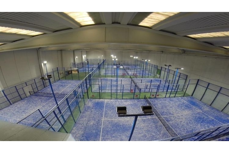PÀDEL INDOOR TORREDEMBARRA