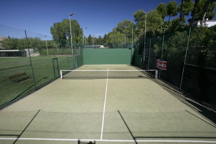 ÀREA ESPORTIVA TORRE GRAN - CLUB NÀUTIC ESTARTIT