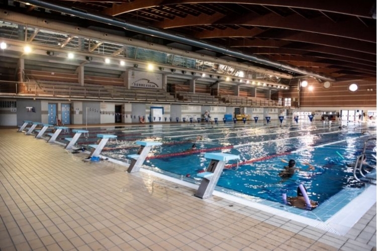 PISCINA CUBIERTA MUNICIPAL DE TORREVIEJA