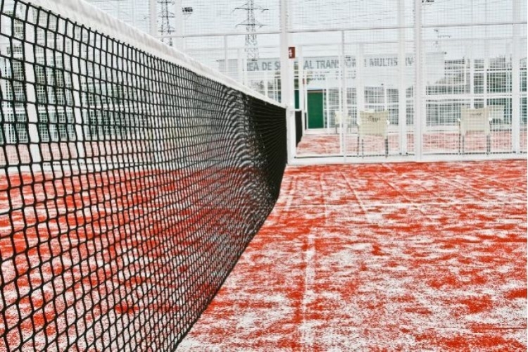 VILLAGE PADEL CLUB