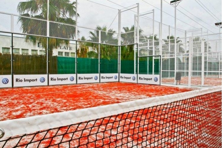 VILLAGE PADEL CLUB