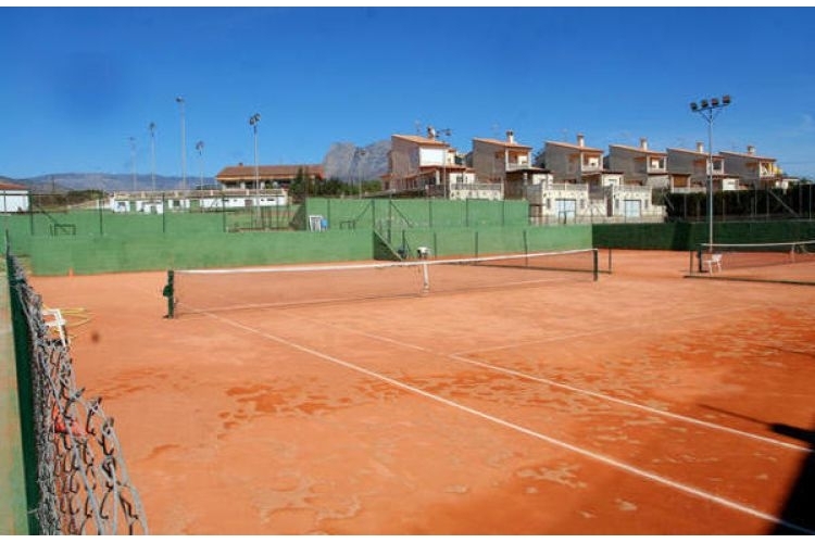 VILLAJOYOSA CLUB DE TENIS 