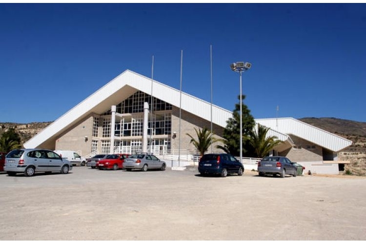 COMPLEJO POLIDEPORTIVO EL PANTÀ DE VILLAJOYOSA