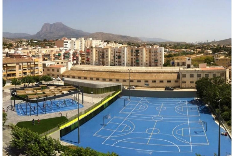 POLIDEPORTIVO MUNICIPAL MARTA BALDÓ DE LA VILA JOIOSA