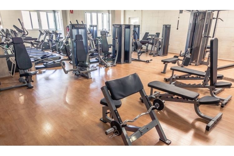 PISCINA COBERTA SERVOL DE VINARÒS