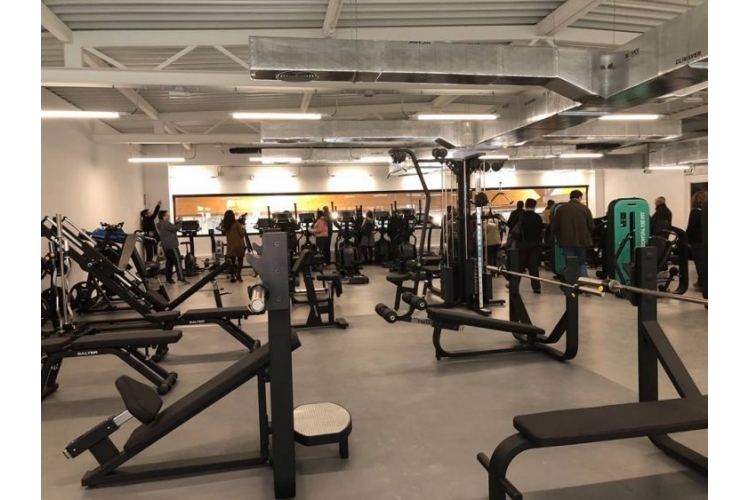 WIN COMPLEX ESPORTIU TORTOSA
